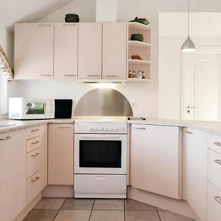 Three-bedroom Holiday In Hemmet